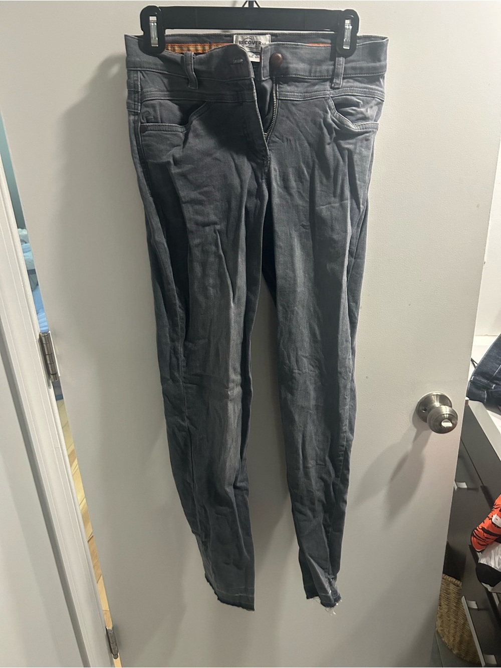 Women's Gray Skinny Jeans with Stretch